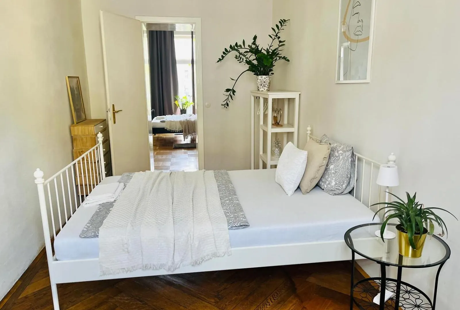Beautiful City Centre Apartment Vienna